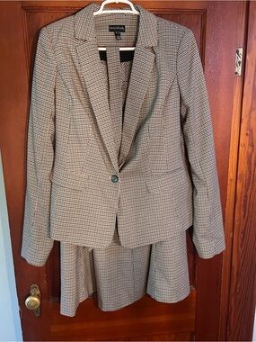 long tall sally brown and white plaid Houndstooth Suit Jacket and Skirt 12 Tall